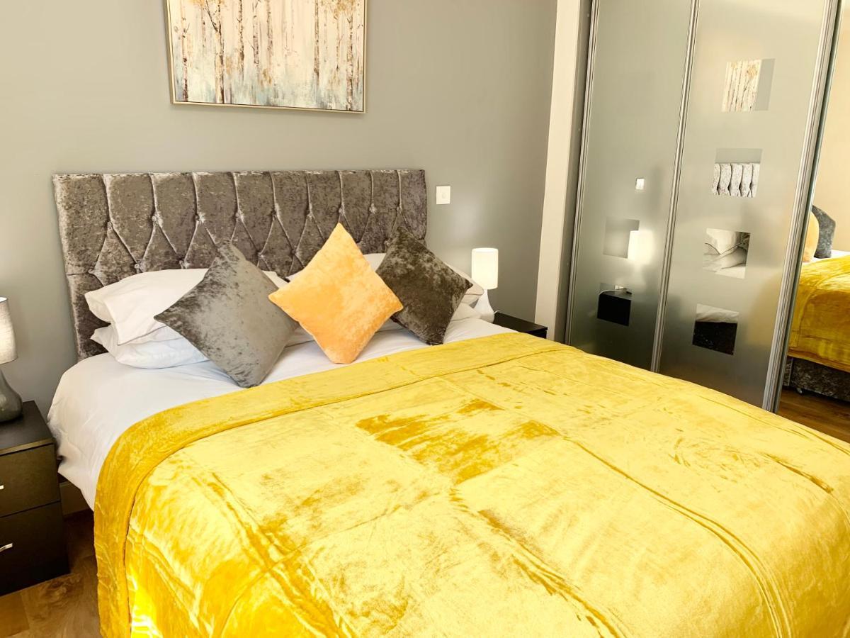 An Entire 2Beds, 2Bathrooms, Free Wifi, Free Parking, Risinghurst, Oxford Eksteriør bilde