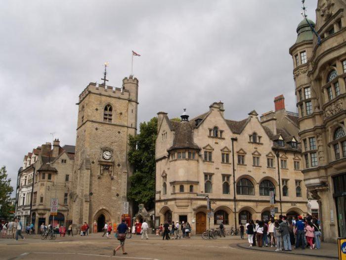 An Entire 2Beds, 2Bathrooms, Free Wifi, Free Parking, Risinghurst, Oxford Eksteriør bilde